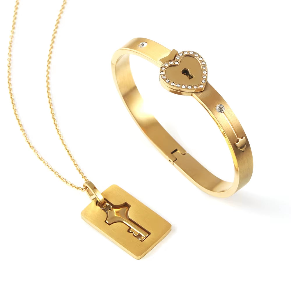 A Set Couple Bracelet Heart Lock Bracelet and Key Necklace Stainless Steel Choker Lover Jewelry